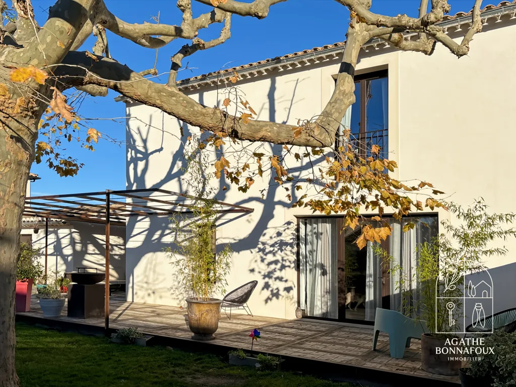 Terrasse - Mas Rénové avec Jardin à Châteaurenard