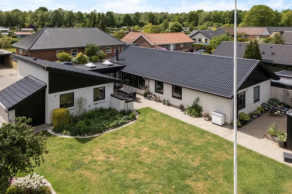 Maison 8 pièces à Brande