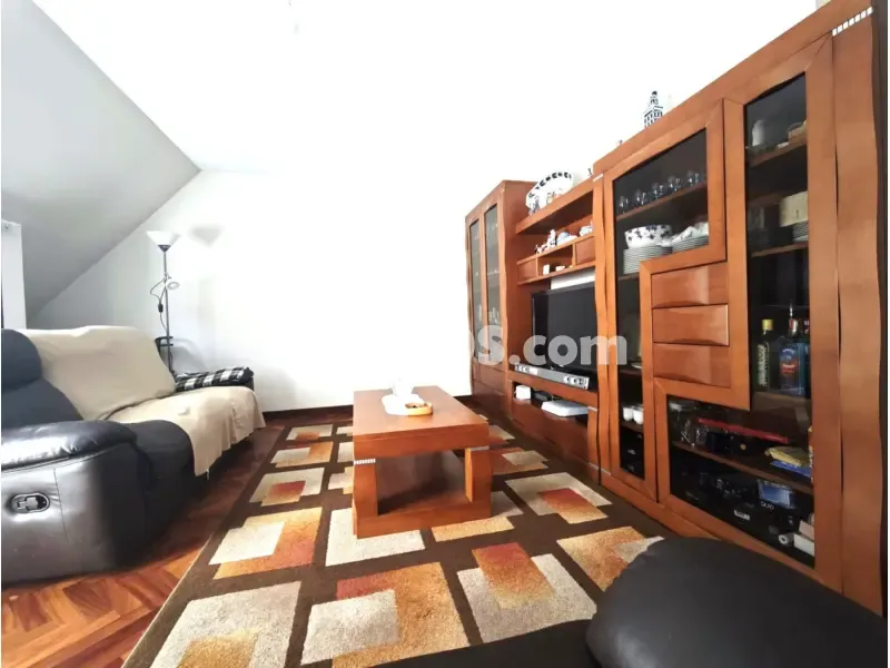 Elutuba - Penthouse Chalet with Garage in Vila