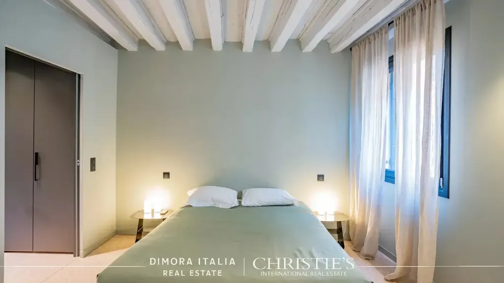 Appartement 5 pièces à IT