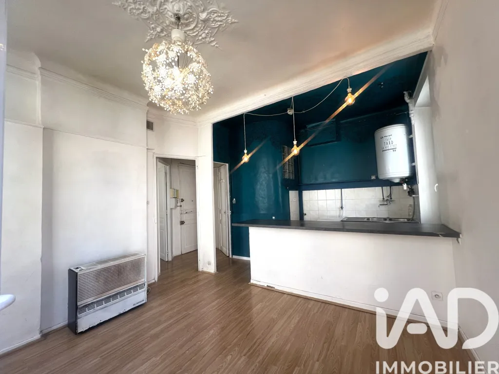 Köök - Charming 2-Bedroom Apartment with Balcony in Toulon