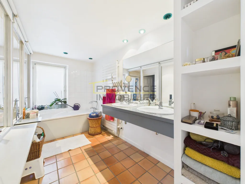 Vannitoad - Luxury House with Pool in Puygiron