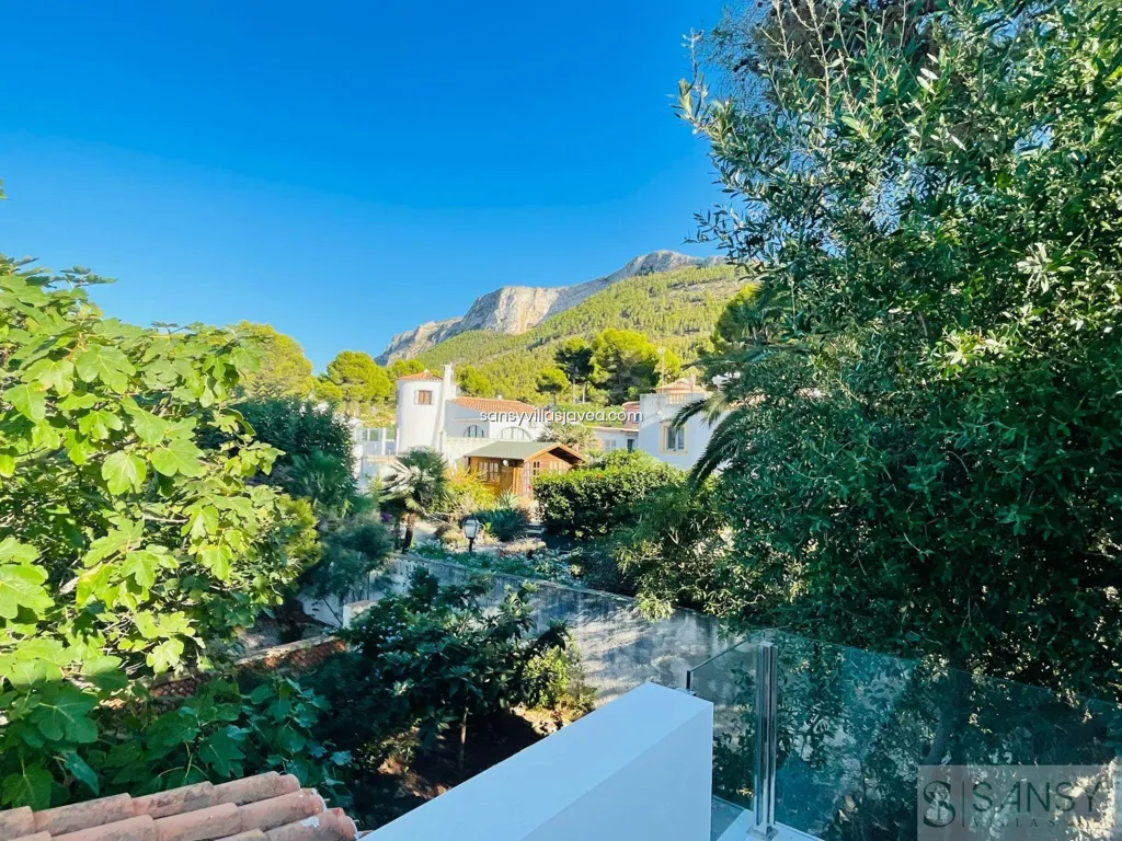 Aed - New Villa with Sea Views in Denia