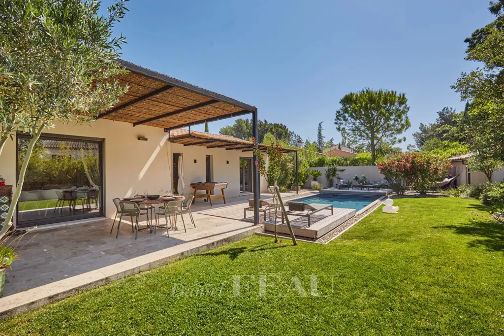 Aed - Contemporary House with Pool near Paradou