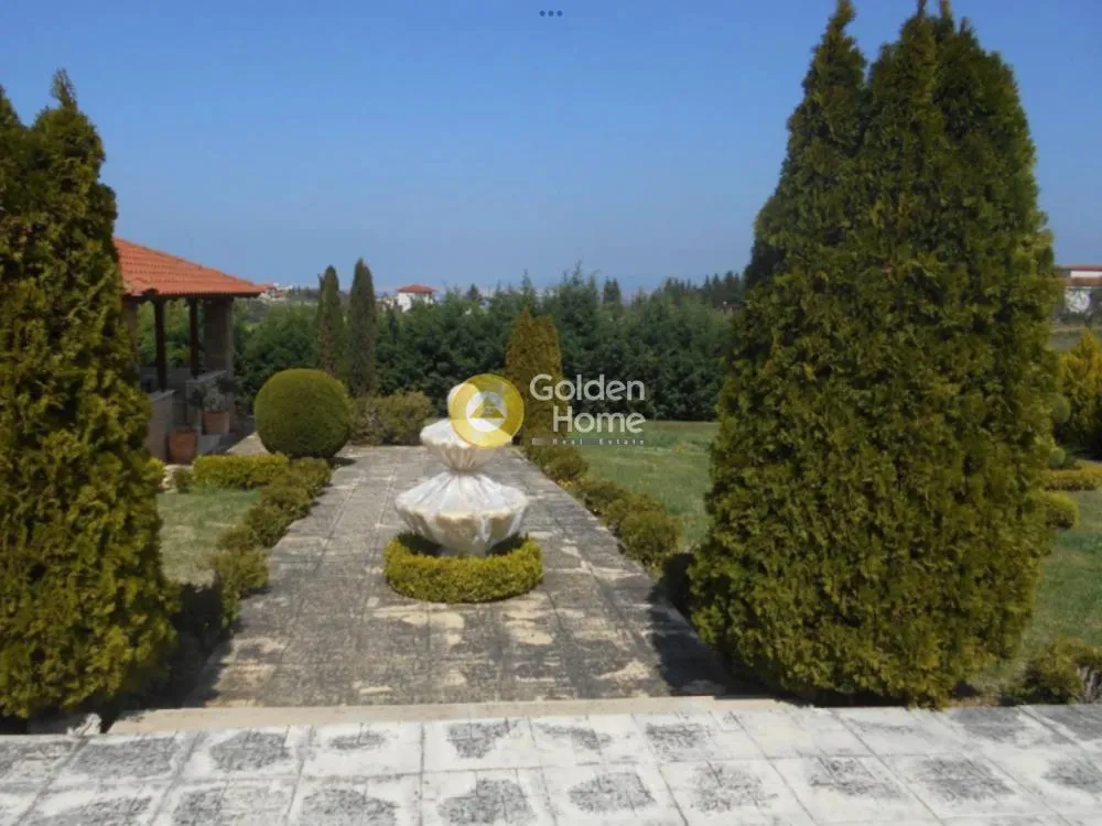Jardin - Three-Storey Villa with Sea View in Plagiaris
