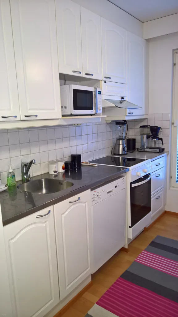 Cuisine - Spacious Flat with Balcony in Paavola, Lahti