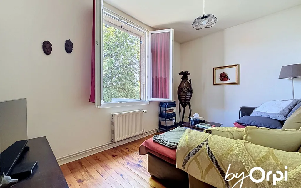 Living Room - Flexible Maison with Garden in Montjoie