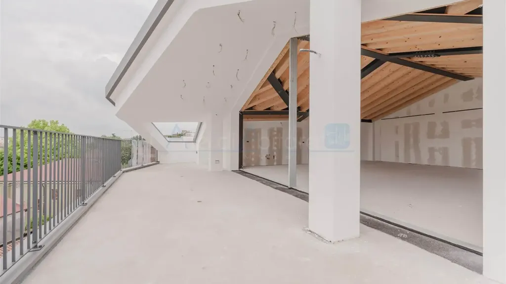 Terrass - Penthouse with Four-Faced Views in Treviso