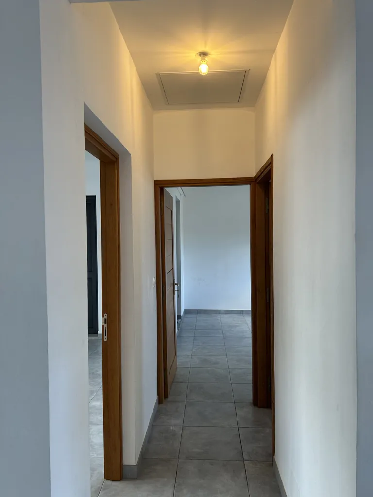 Esik - Flat with Terraces in Saint-Pierre