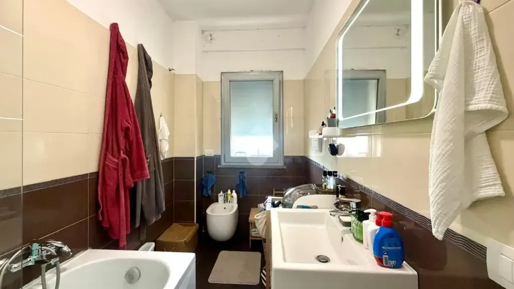Salles de bain - Apartment with Panoramic Terrace in Rende