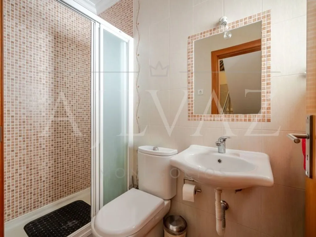 Salles de bain - Luxury Semidetached Villa with Terrace in Vila Real de Santo António