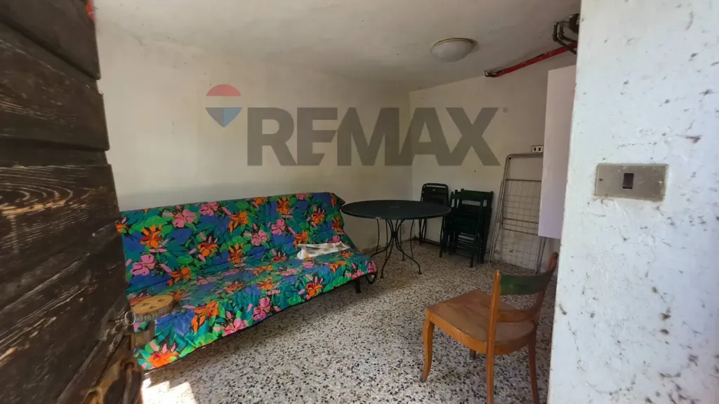 Living Room - Trilocale with Garden in Darzo