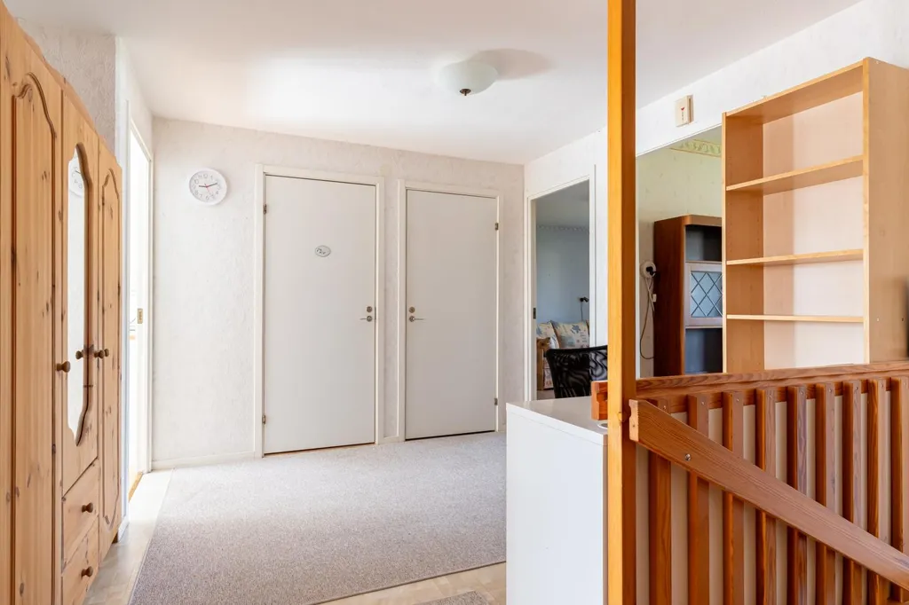 Entrée - Planned Apartment with Balcony in Stockholm
