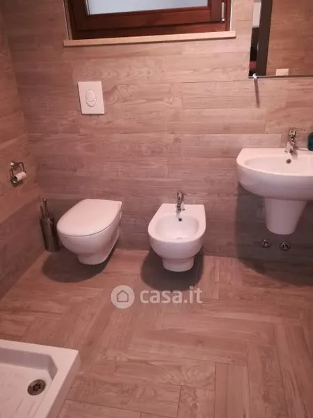 Salles de bain - Central Trilocale with Balcony in Mottola