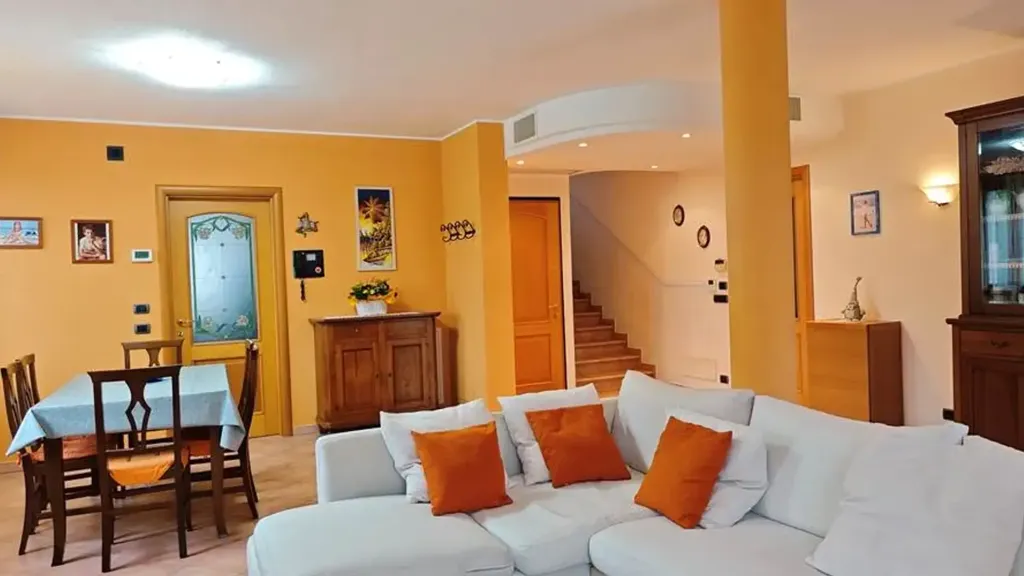 Living Room - Villa with Pool and Garden in Correggio