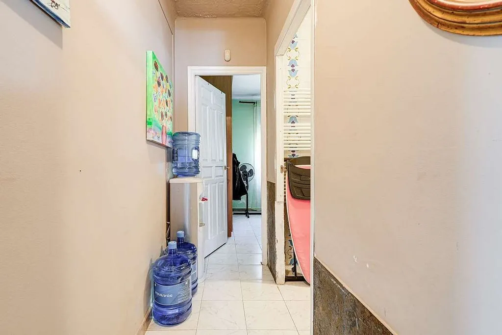 Hallway - Chalet with Pool and Terrace in Mont-Roig