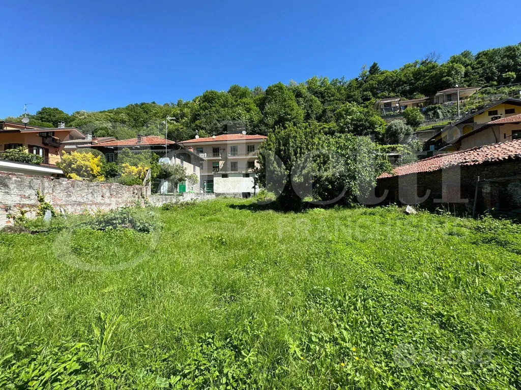 Jardin - Buildable Plot in Central Porte