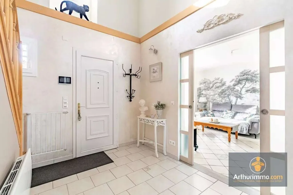 Entrée - Maison 5 pièces à Thourotte