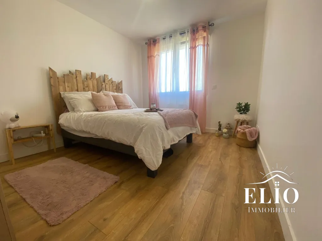 Chambres - Maison avec Jardin et Garage à Saint-Mesmin