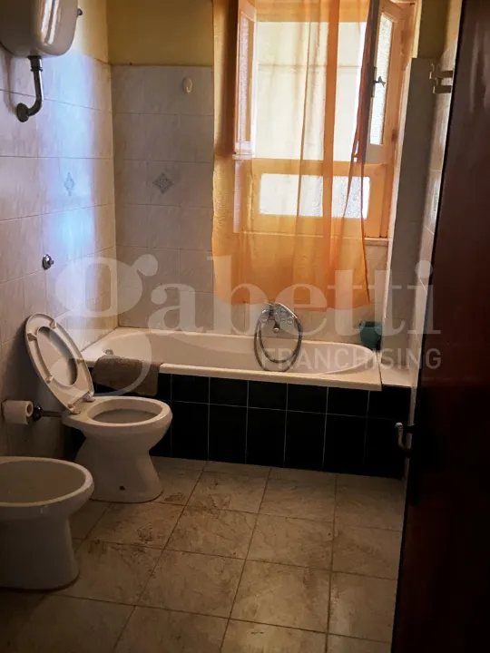 Salles de bain - Apartment with Balcony in Reggio Calabria
