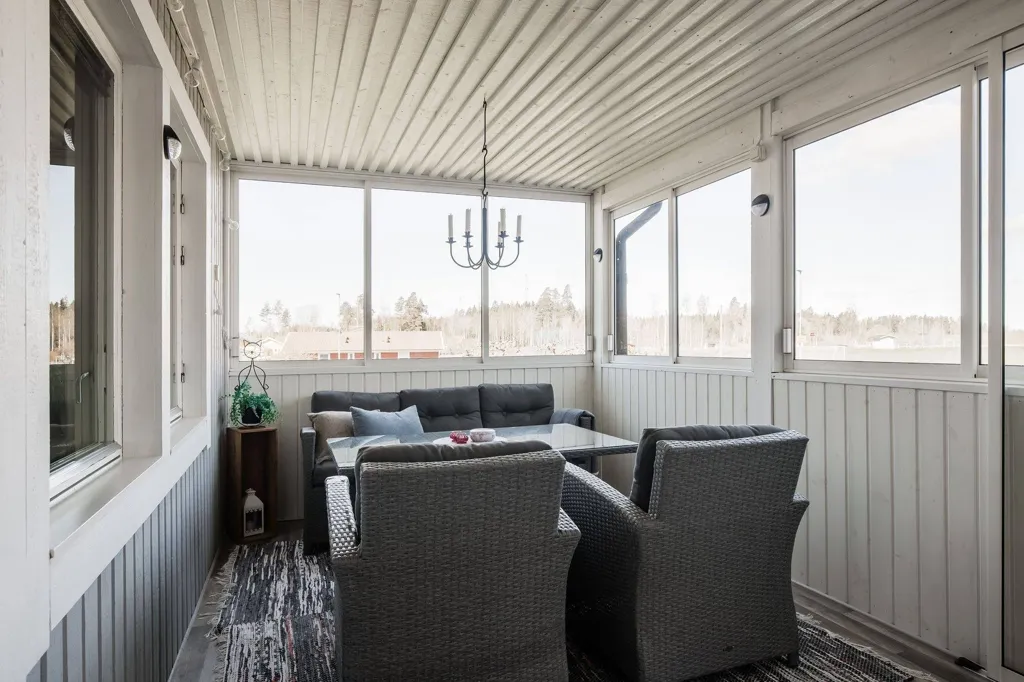 Balcon - Terraced Villa with Garden in Värsås