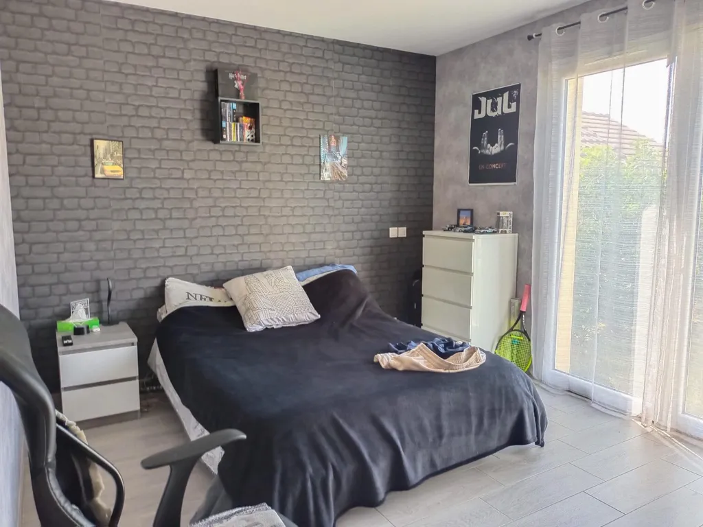 Chambres - Villa de Plain Pied avec Piscine à 10 min de Montluçon
