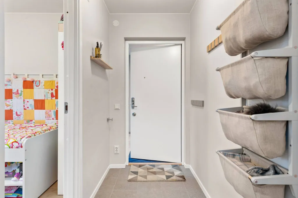 Entrée - Modern Flat with Slottspark View in Djursholm