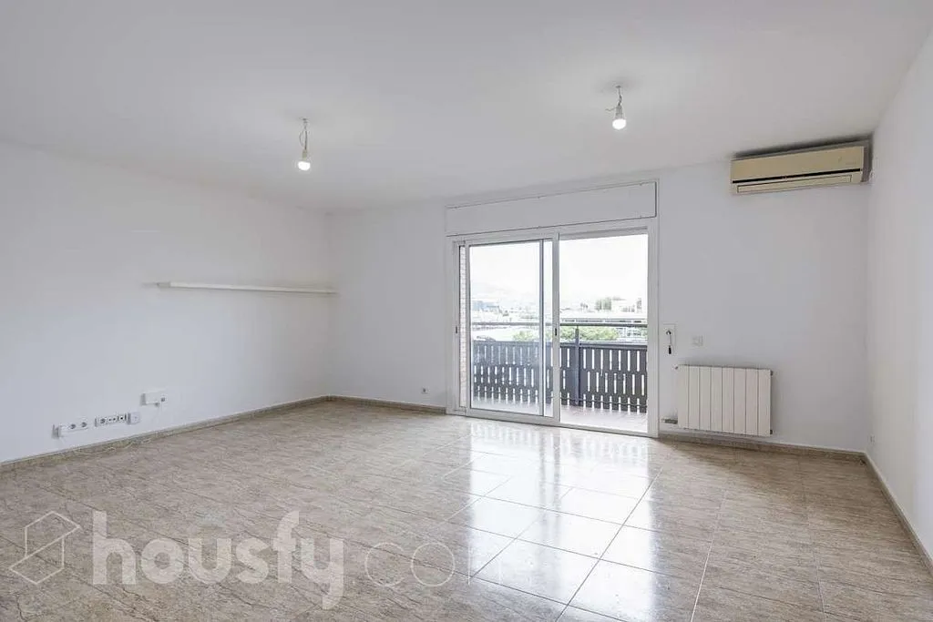 Pièces - Apartment with Pool and Terrace in Poblenou