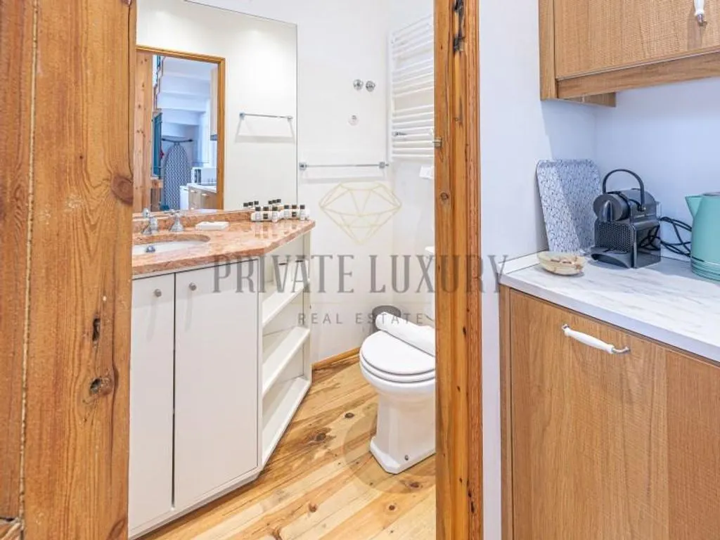 Baños - Pombaline Penthouse with Historic View in Lisbon