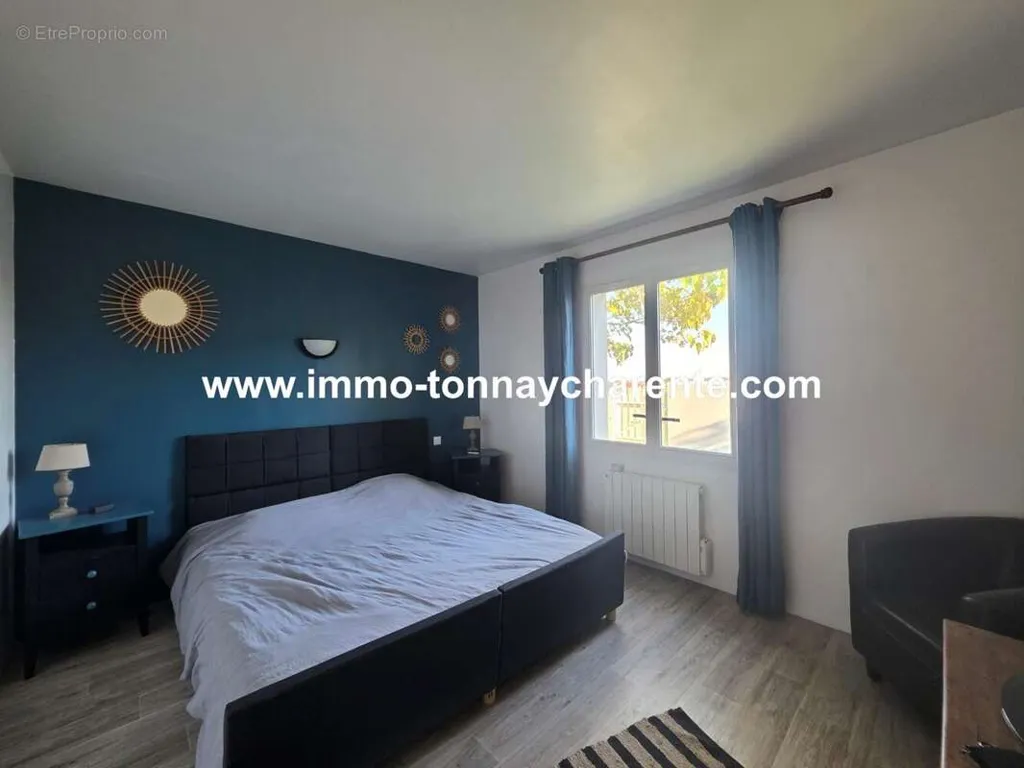 Bedrooms - Semi-Detached House with Garden in Tonnay-Charente