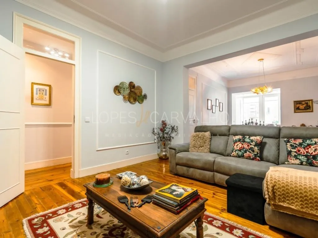 Elutuba - Luxury Apartment with High Ceilings in Lisbon