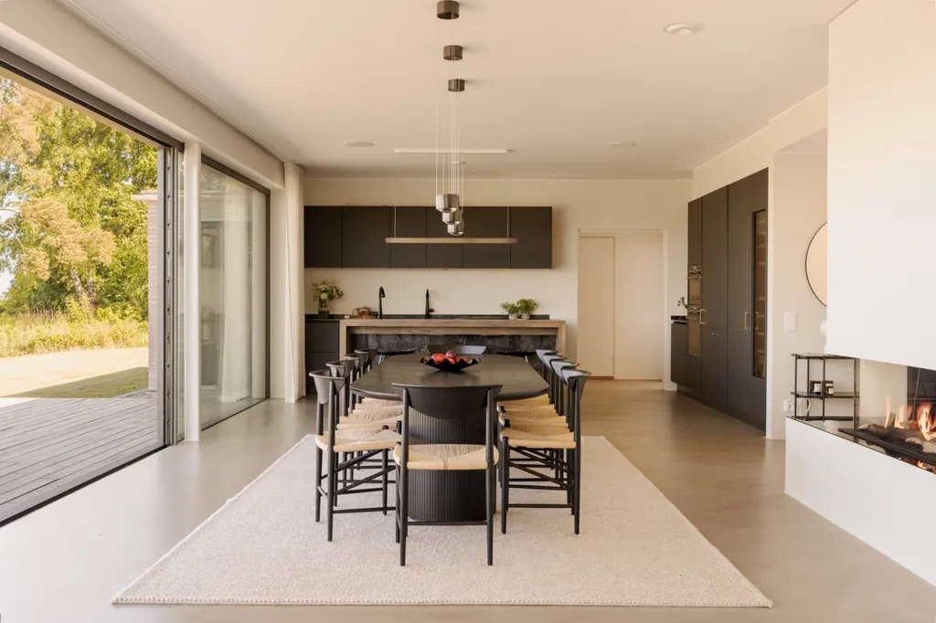 Sala da pranzo - Architectural Villa with Sea View in Vik
