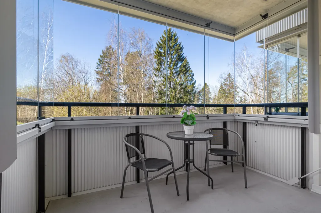 Balcon - Apartment with Balcony in Stockholm