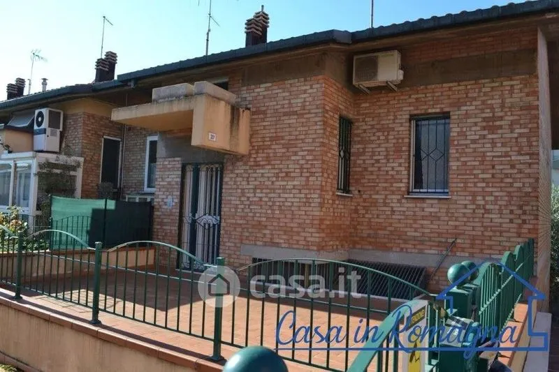 Välivaade - Terraced House with Garden in Rimini