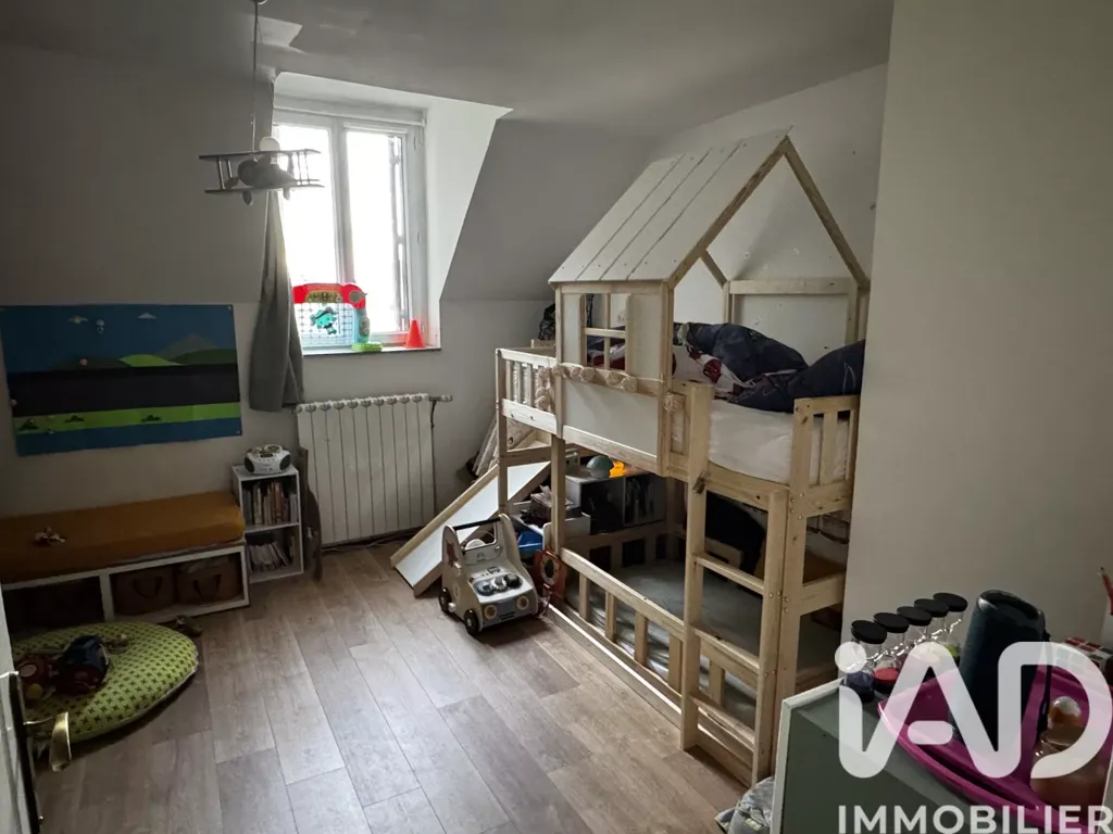Chambres - Maison de Charme avec Jardin et Terrasse à Creil