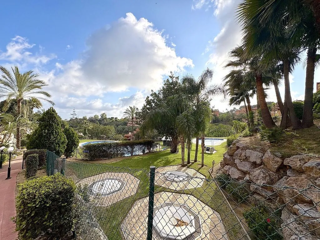 Giardino - Corner Apartment with Pool in Marbella