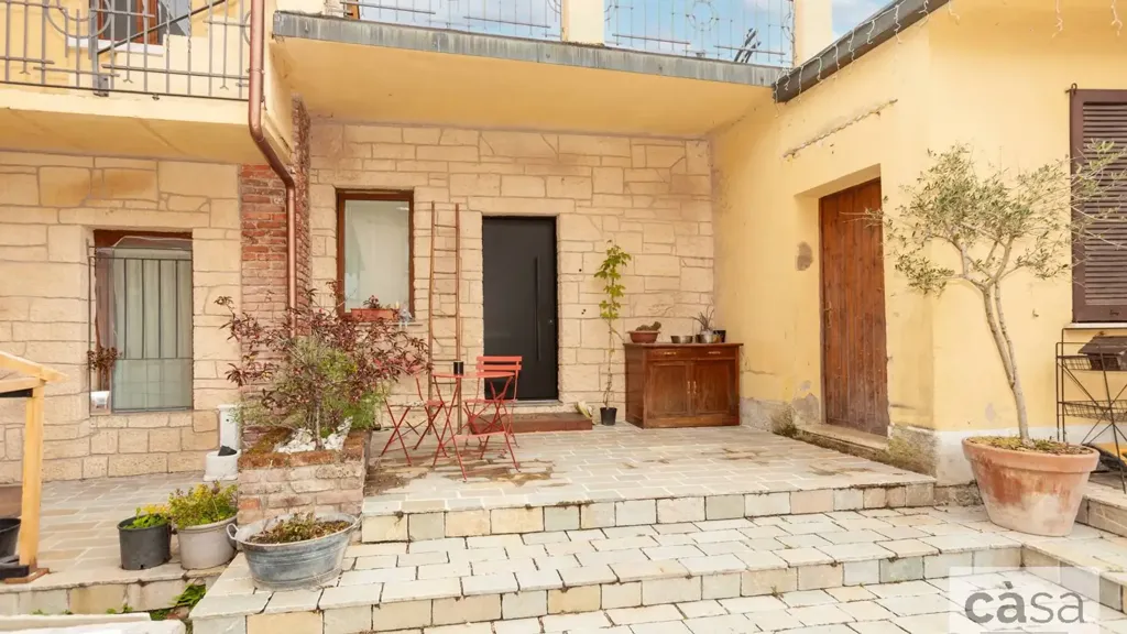 Terrass - Charming Rustico with Terrace in Vedano Olona