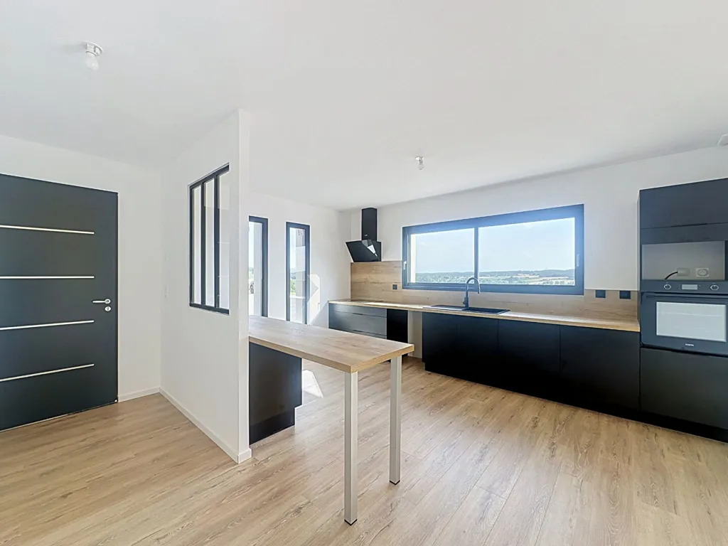 Köök - New Villa with Pyrenees View in Miramont d'Astarac