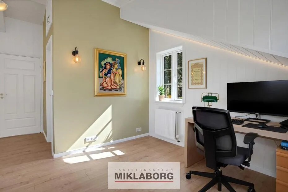 Bien 5 pièces à Mosfellsbær
