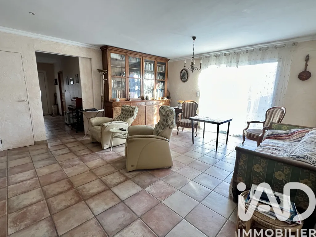 Séjour - Maison Lumineuse au Calme à Cavaillon