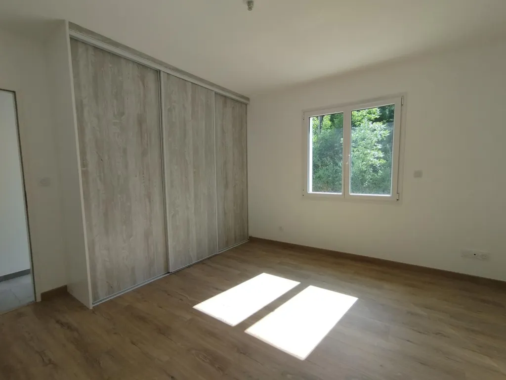 Stanze - Duplex Townhouse with Garage in St Chamond