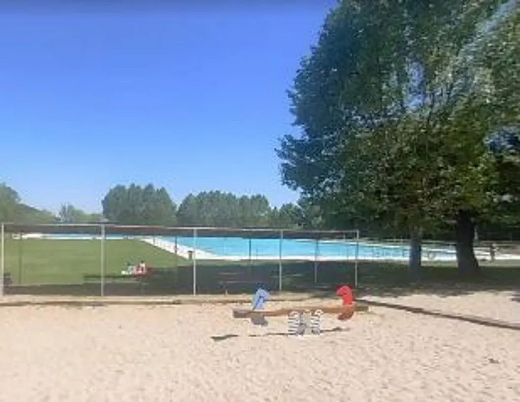 pool_area
