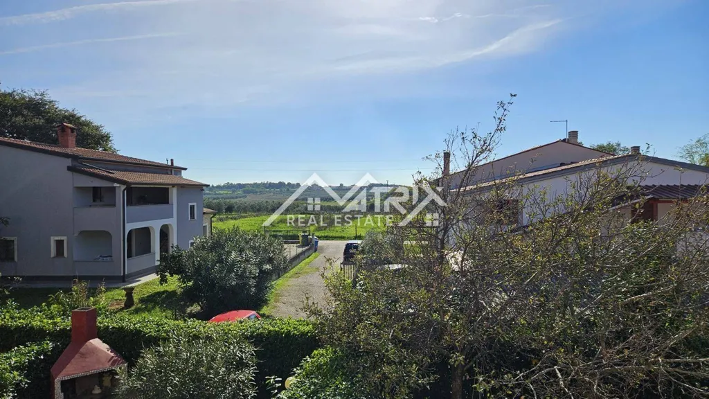 Giardino - Apartment with Terrace in Novigrad