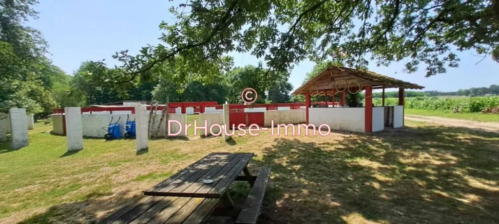Aed - Event Complex with 3 Ha Grounds in Campagne
