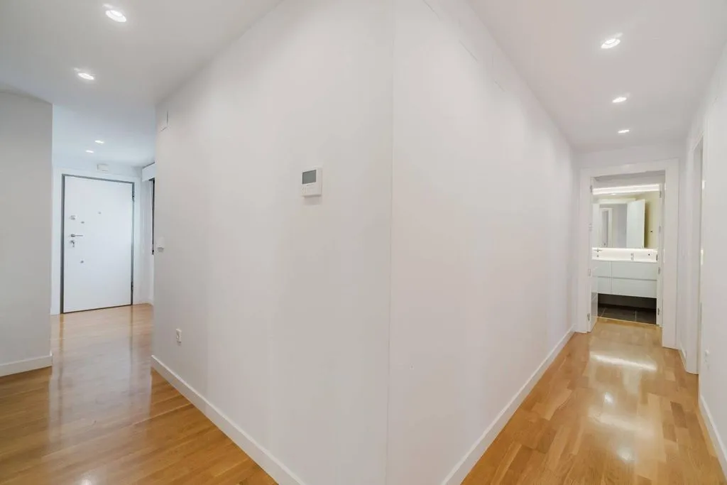 Esik - Luxury Penthouse with Terrace in Murcia