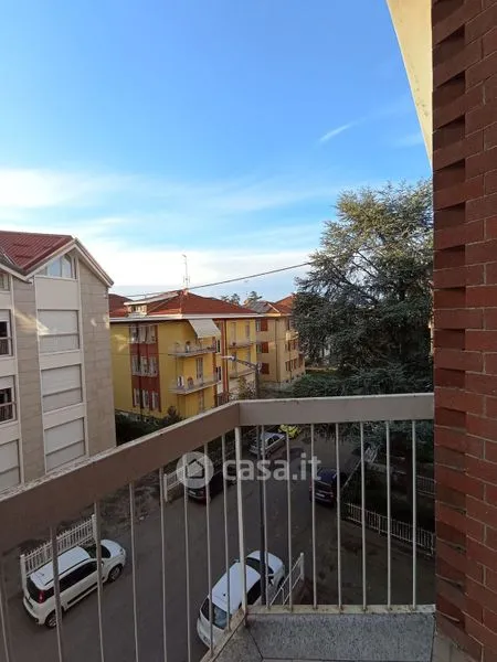 Balcon - Modernised Apartment with Balcony in Asti