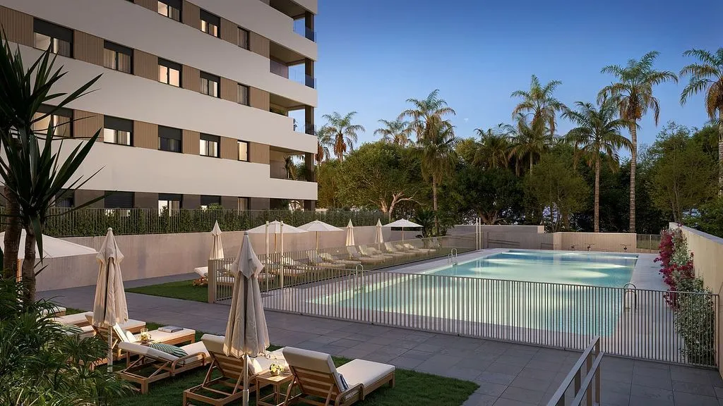 New Flat with Pool in Sevilla