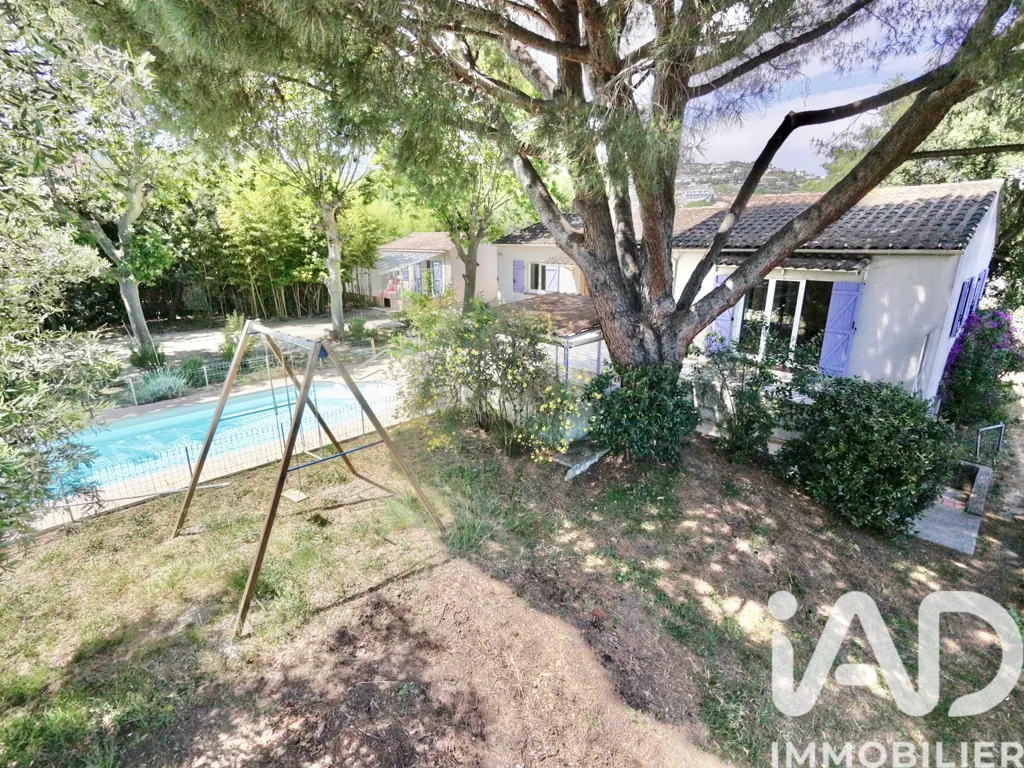 Pool - Luxury Villa with Pool in Mandelieu-la-Napoule