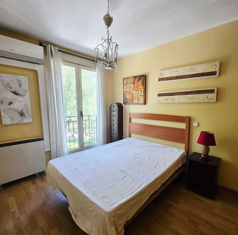 Magamistoad - Furnished Flat with Balcony in Pinto Centre