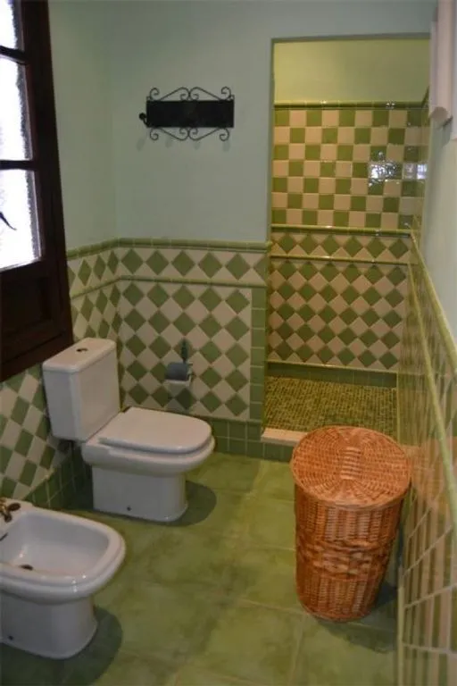 Vannitoad - Luxury House with Pool in Posadas